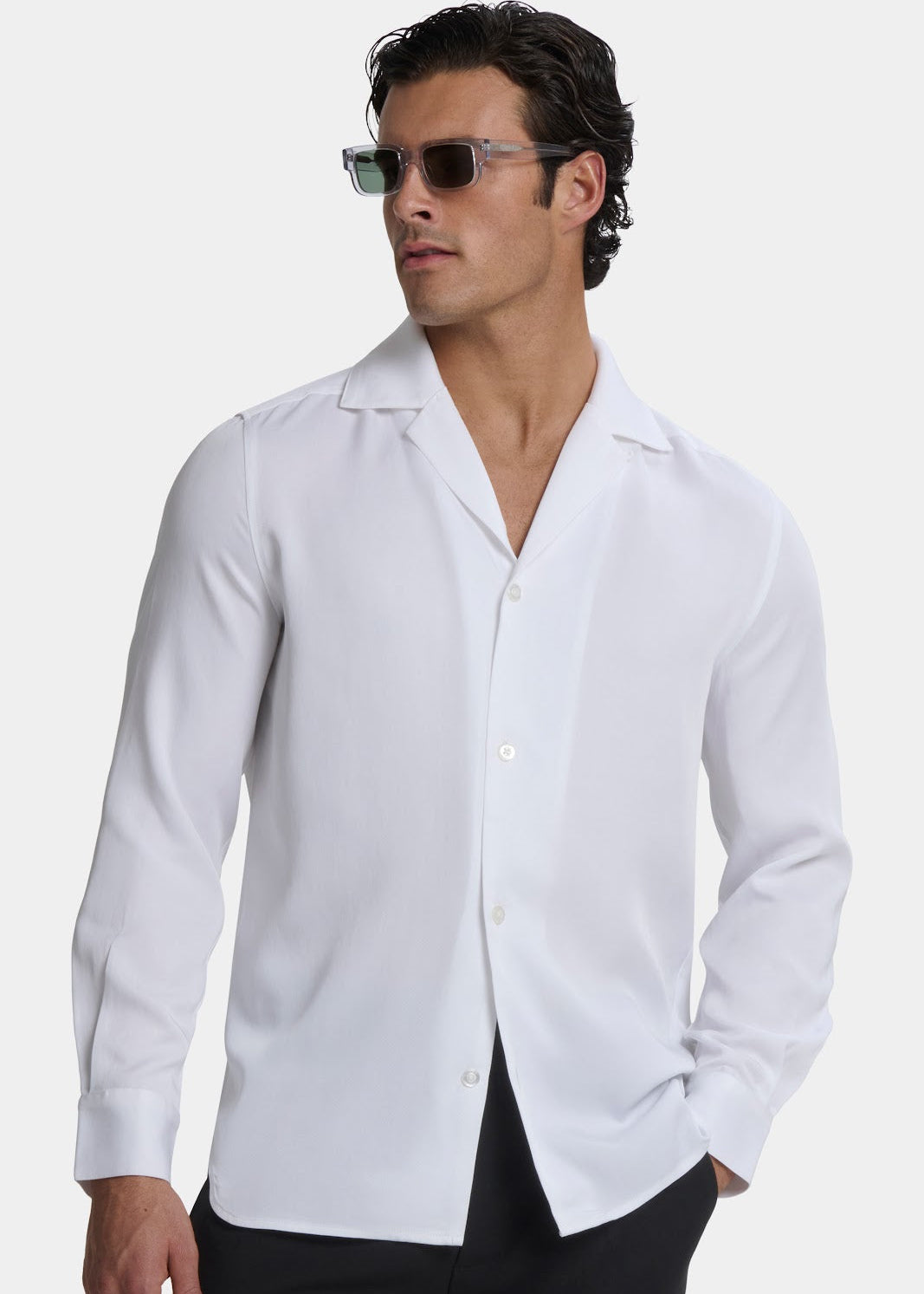 Camisa Branca de Gola Resort