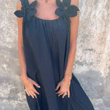 Kika | Vestido feminino de cor sólida com padrão floral