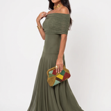 Carla | Vestido maxi elegante e simples