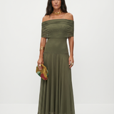 Carla | Vestido maxi elegante e simples