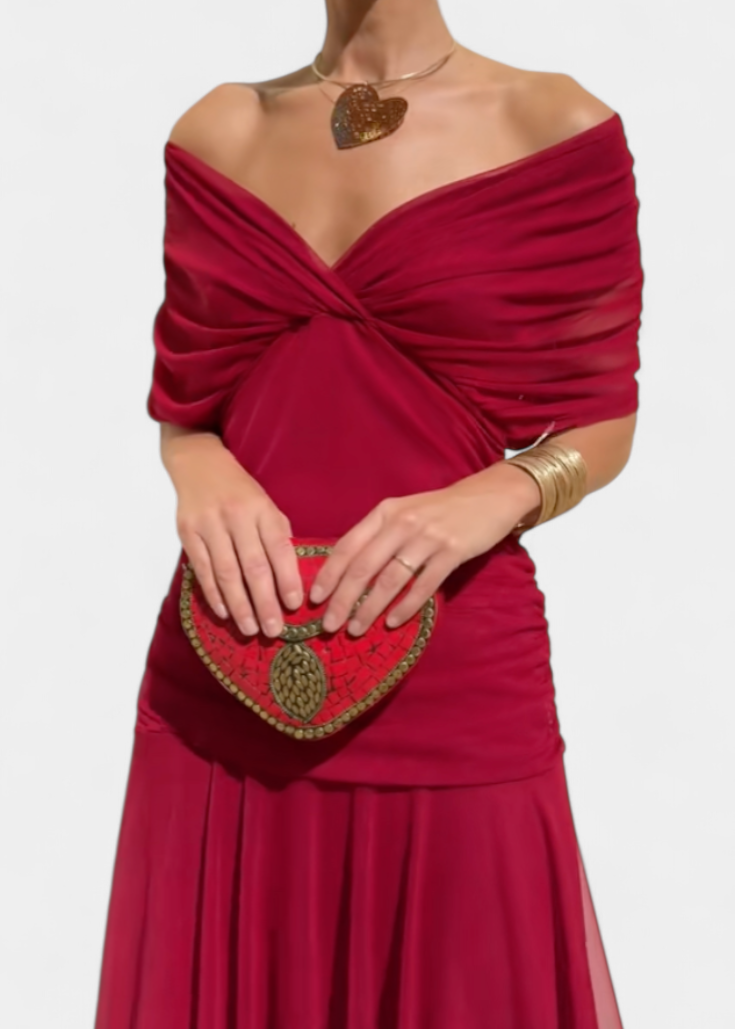 Luana - Vestido elegante com decote em V