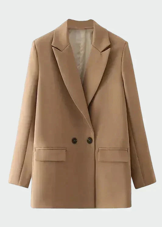 Casaco Oversized com Linha Moderna
