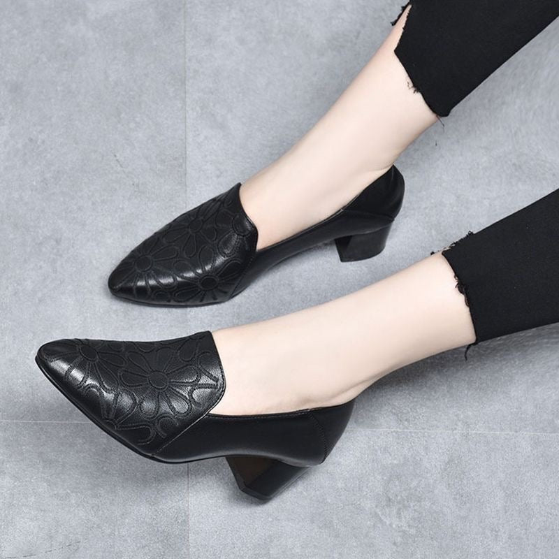 Olene - Sapatos de Salto em Pele Vegan com Bordado Suave