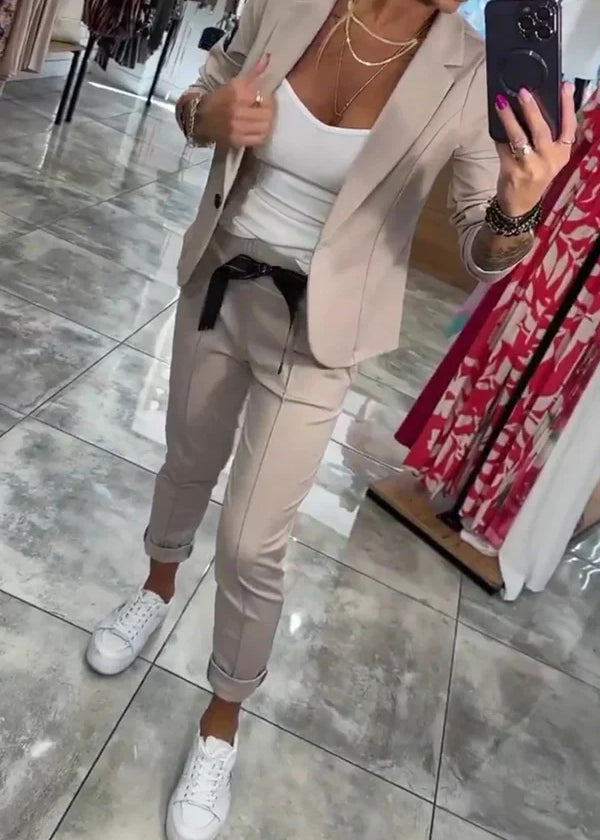 Adriana - Conjunto elegante